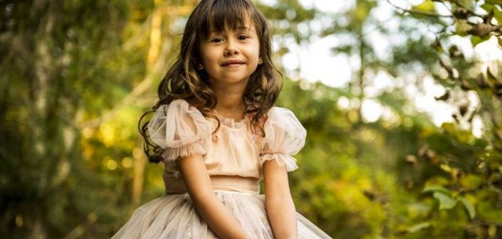 Bella (Nathalia Costa) – Personagens de Alto Astral