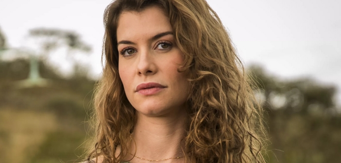 Isabel (Alinne Moraes) – Personagens de “Espelho da Vida”