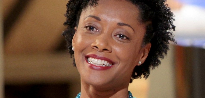 Helô (Elina de Souza) – Personagens de “As Aventuras de Poliana”