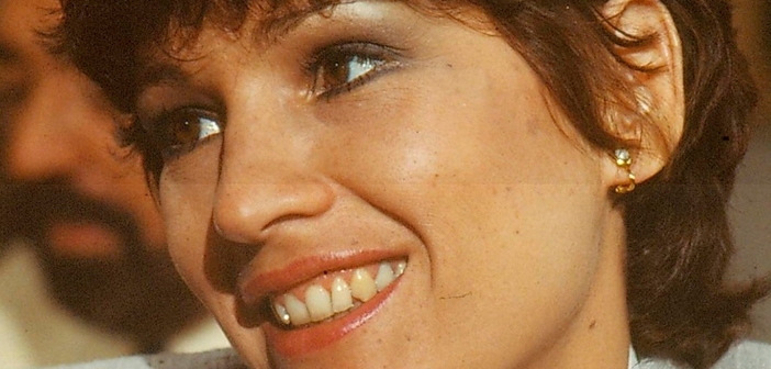 Lúcia Fernandes (Natália do Vale) – Personagens de “Baila Comigo”