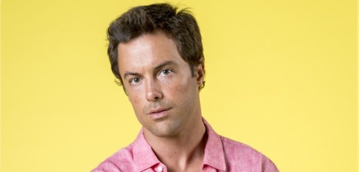 Candé (Kayky Brito) – Personagens de “Verão 90”