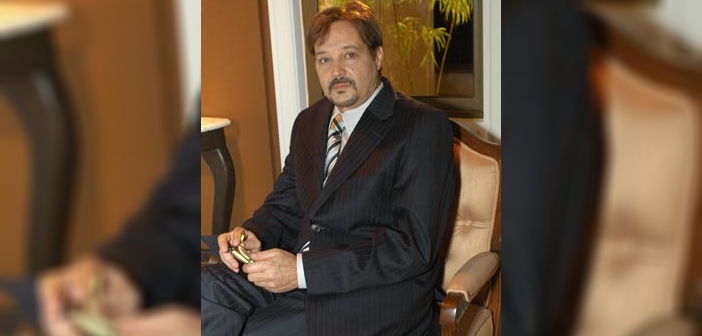 Aristóteles (André di Biase) – Personagens de “Caminhos do Coração”