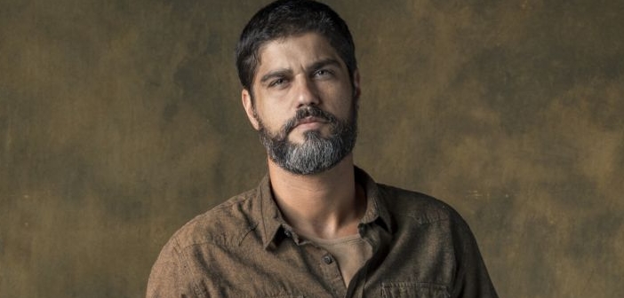 Houssein (Bruno Cabrerizo) – Personagens de “Órfãos da Terra”