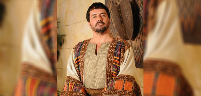 Zedequias (Jandir Ferrari) – Personagens de “O Rico e Lázaro”