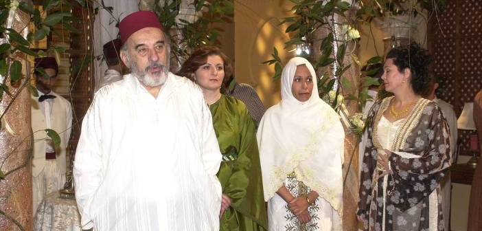 Tio Abdul (Sebastião Vasconcellos) – Personagens de “O Clone”