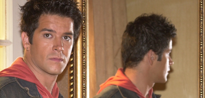 Leandro/Leo (Victor Hugo Curgula/Murilo Benício) – Personagens de “O Clone”