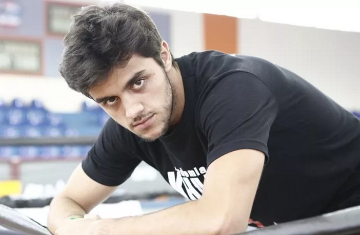 Felipe Simas como Cobra em Malhação Sonhos (Divulgação / Globo)