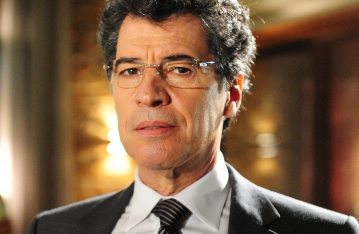 A Vida da Gente: Jonas fica furioso com aproximação de Tiago e Lourenço Jonas em A Vida da Gente (Divulgação / Globo)