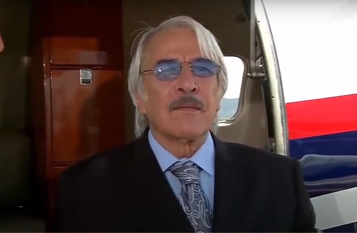 Aníbal em Amores Verdadeiros (Divulgação / Televisa / SBT)