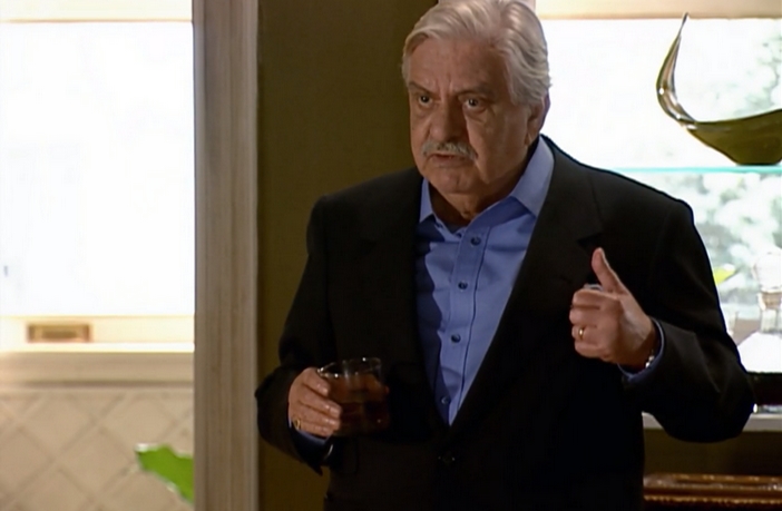 Belisário em Paraíso Tropical (Reprodução / Globo)