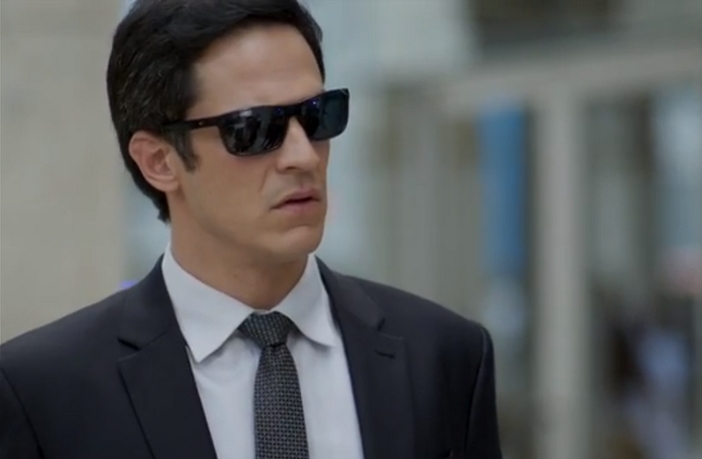 Pega Pega: Antônia encontra prova contra Eric e delegado ordena prisão do empresário Eric em Pega Pega (Reprodução / Globo)