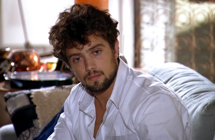 Rodrigo em A Vida da Gente (Reprodução / Globo)