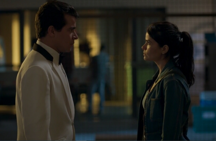 Pega Pega: Júlio decide terminar o romance com Antônia Júlio e Antônia em Pega Pega (Reprodução / Globo)