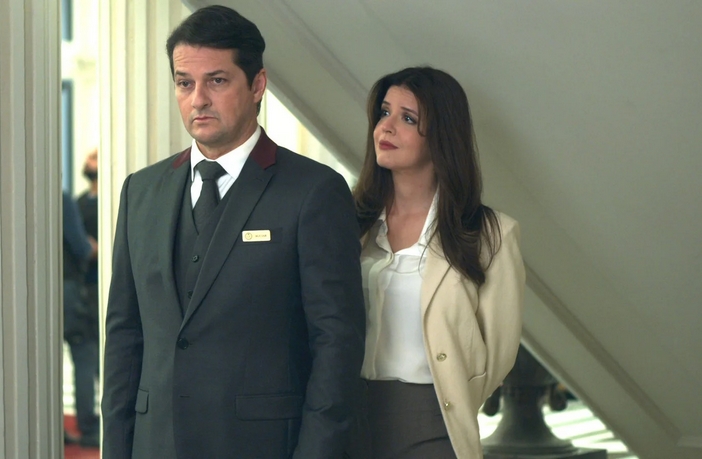 Pega Pega: Malagueta elogia Maria Pia e surge um clima de romance no ar Malagueta e Maria Pia em Pega Pega (Reprodução / Globo)