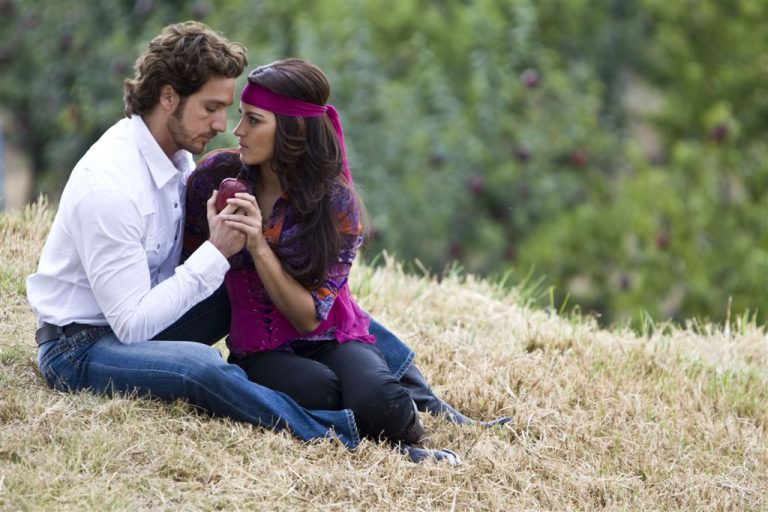 Lucrécia e Juliano em Meu Pecado (Divulgação)