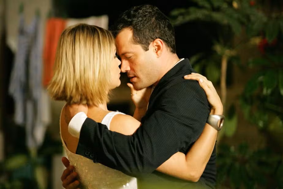 Dafne e Gabriel em Caras e Bocas (Divulgação / Globo)