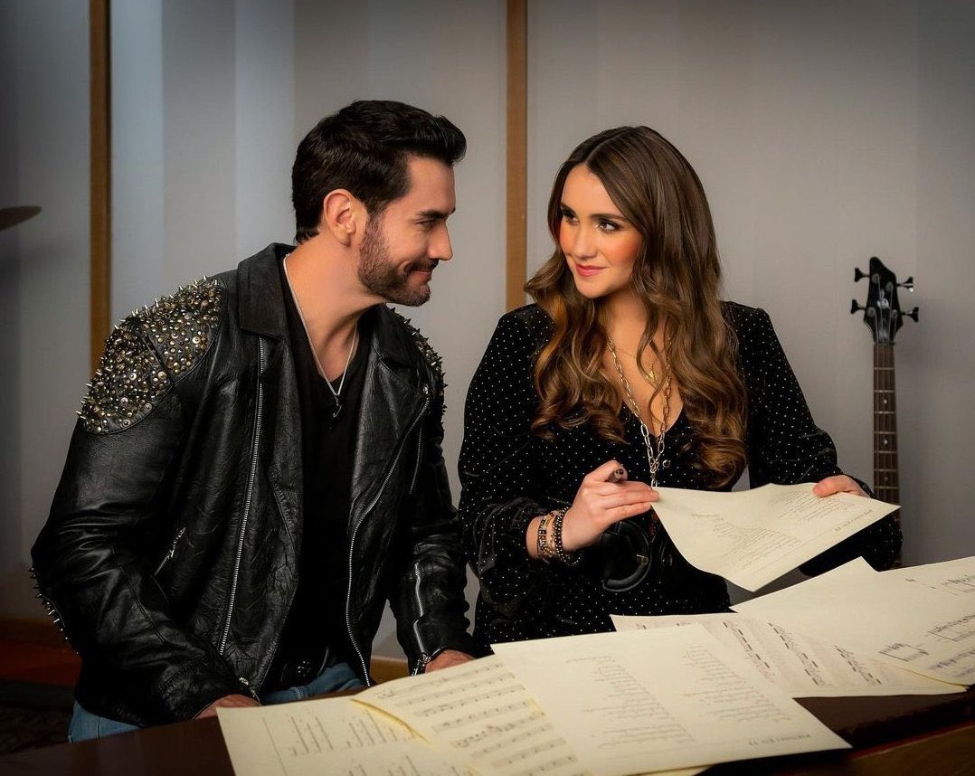 Emilia e Angel em Penso em Ti (Divulgação)